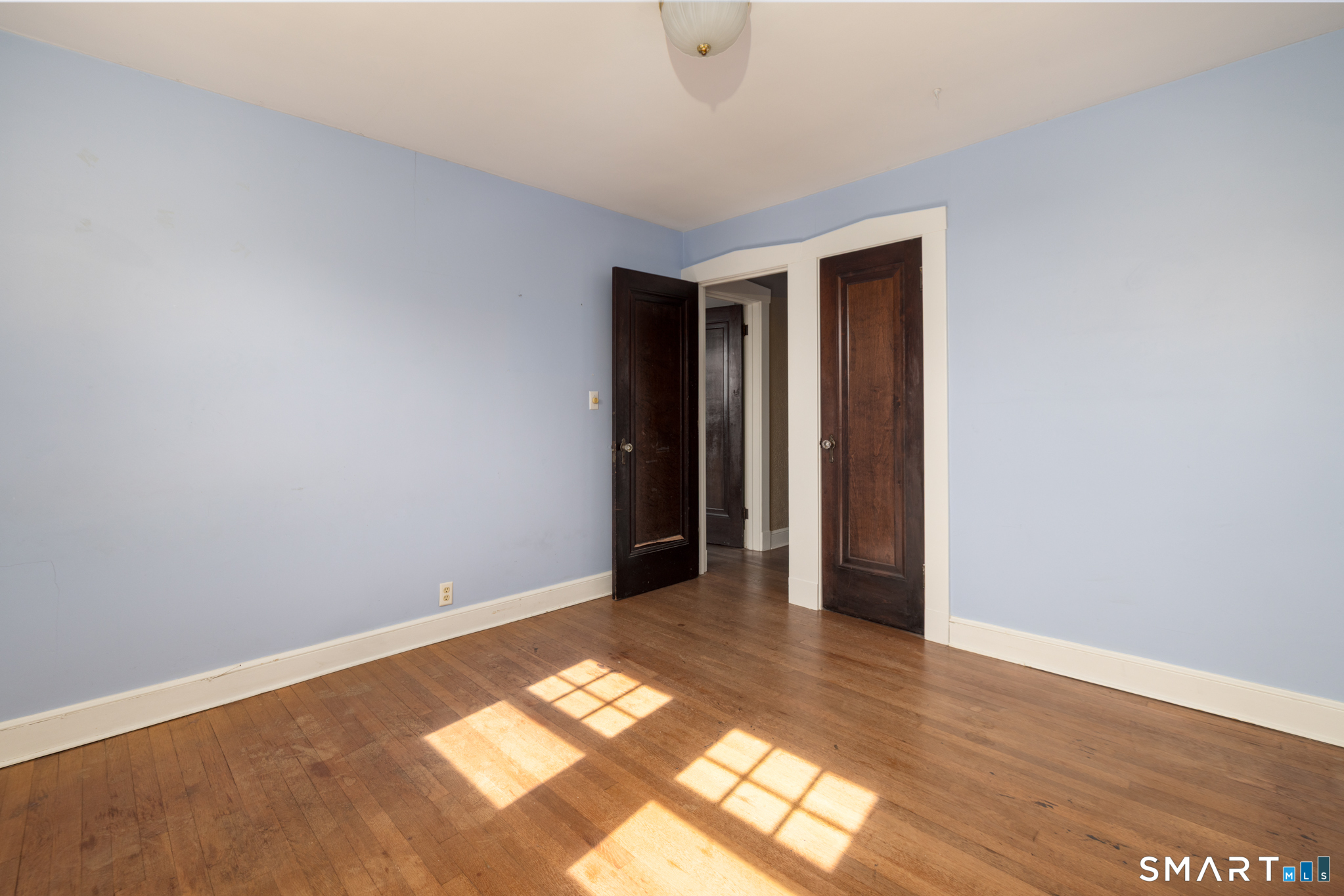 127 Roger Road New Haven, CT 06515 - Photo 25 of 40