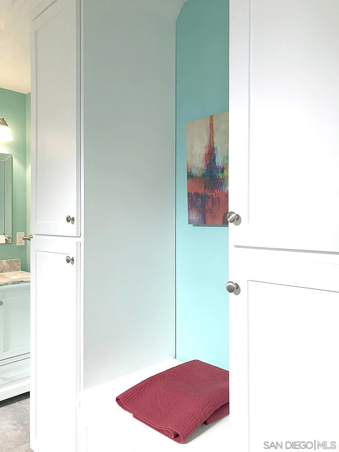 3367 Don Pablo Drive Carlsbad, CA 92010 - Photo 12 of 25 a bathroom with a shower