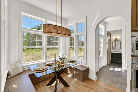 $1,899,000 | 1055 Red Barn Lane, Elm Grove, WI 53122