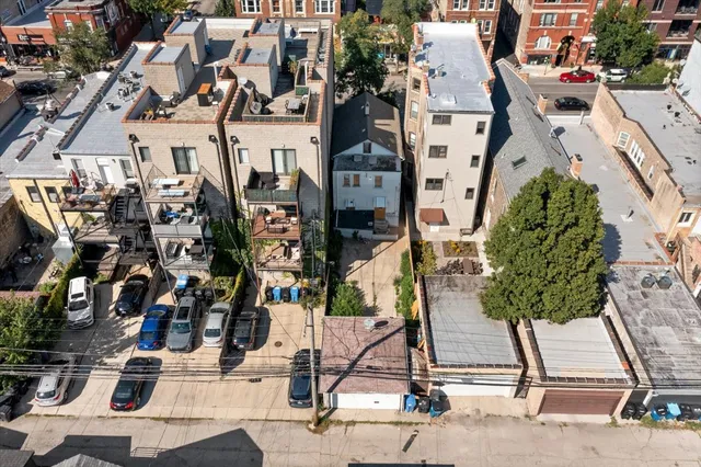 $525,000 | 1921 West Chicago Avenue, Chicago, IL 60622