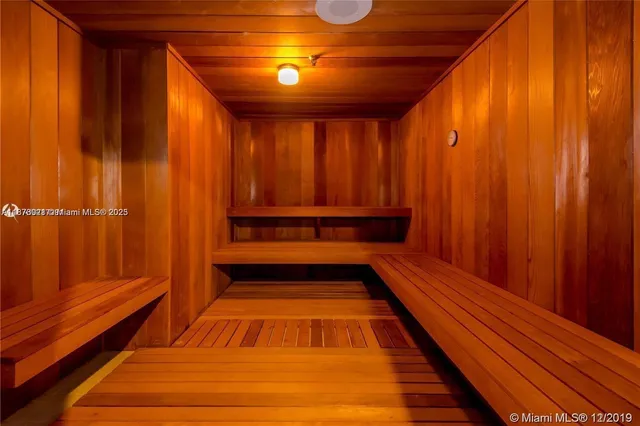 $5,400 | 20191 East Country Club Drive, Unit TS8, Aventura, FL 33180