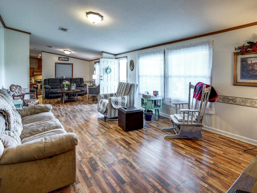 121 Isley Road Blountville, TN 37617 - Photo 12 of 32 121 Isley Rd Blountville MLS-18