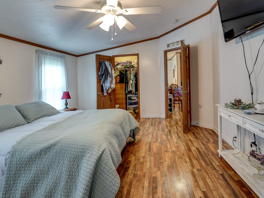121 Isley Road Blountville, TN 37617 - Photo 23 of 32 121 Isley Rd Blountville MLS-31