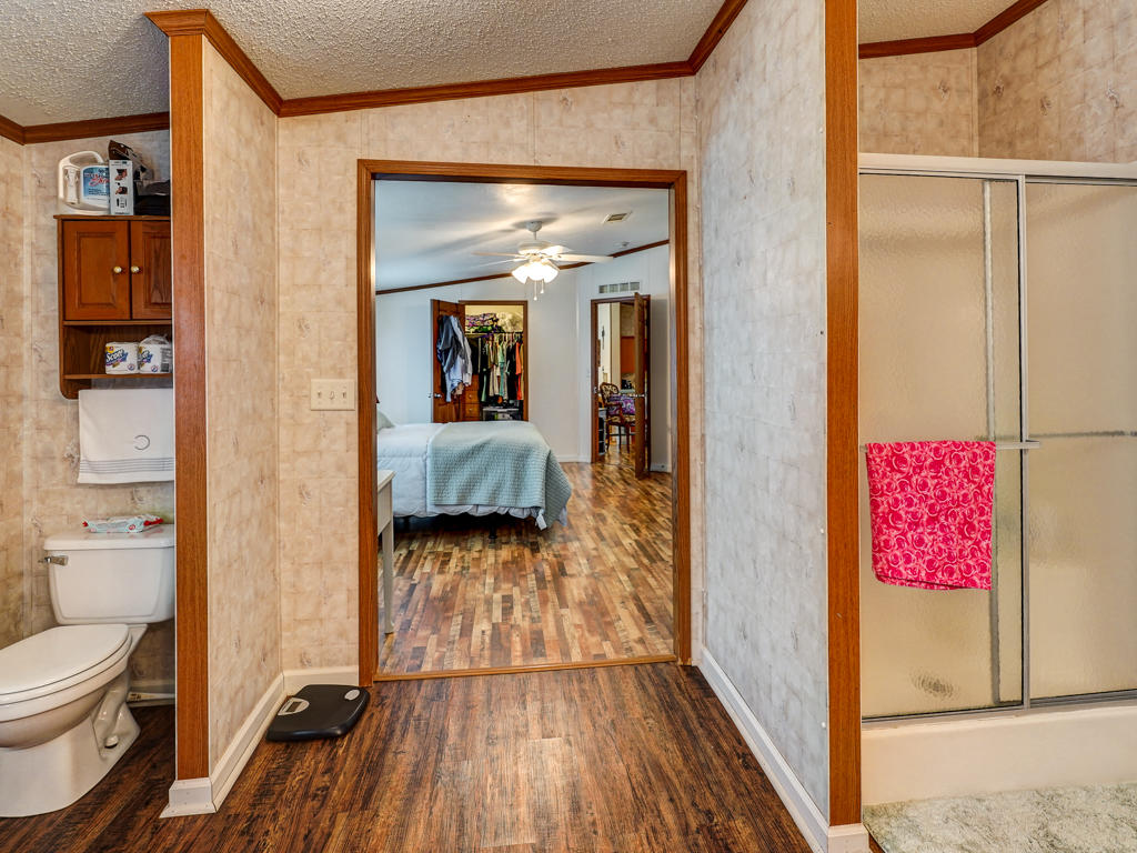 121 Isley Road Blountville, TN 37617 - Photo 26 of 32 121 Isley Rd Blountville MLS-34