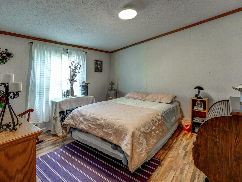 121 Isley Road Blountville, TN 37617 - Photo 27 of 32 121 Isley Rd Blountville MLS-11
