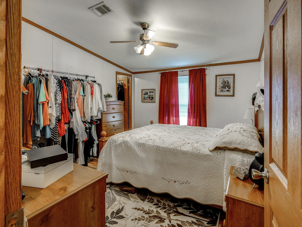 121 Isley Road Blountville, TN 37617 - Photo 30 of 32 121 Isley Rd Blountville MLS-15