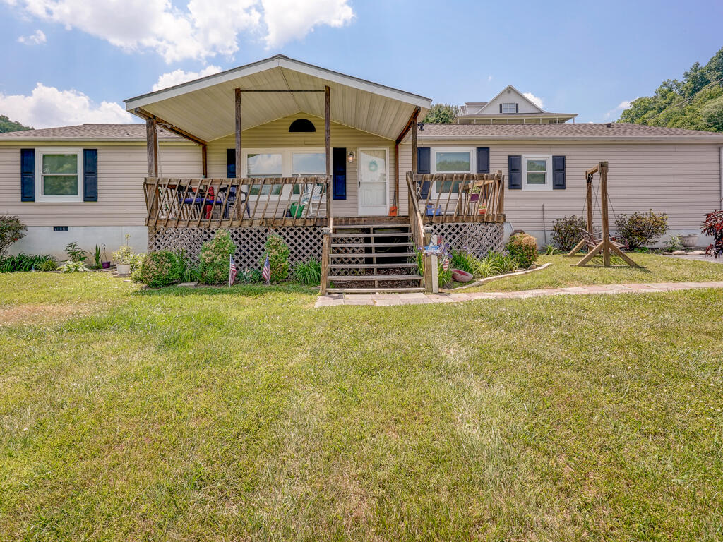121 Isley Road Blountville, TN 37617 - Photo 7 of 32 121 Isley Rd Blountville MLS-7