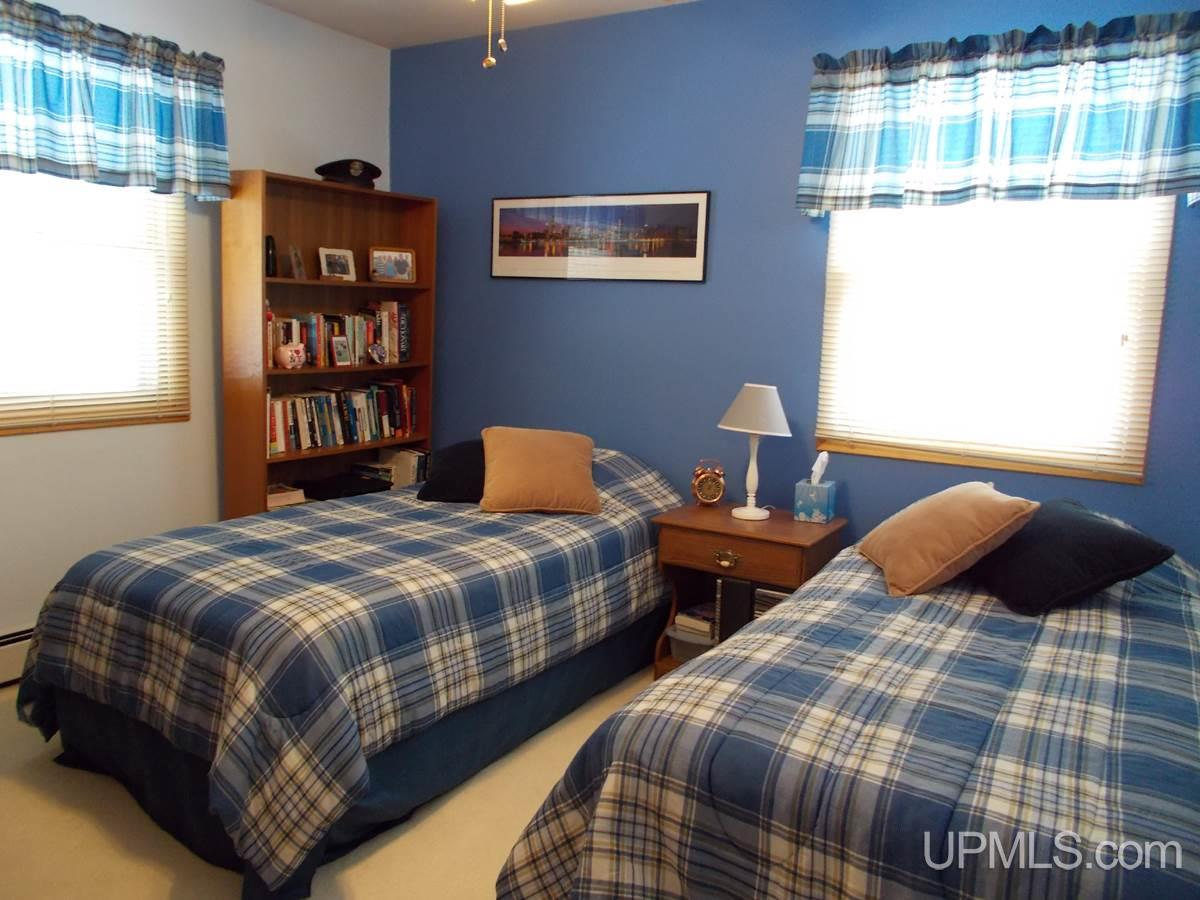 716 West Gulliver Lake Road Gulliver, MI 49840 - Photo 20 of 27