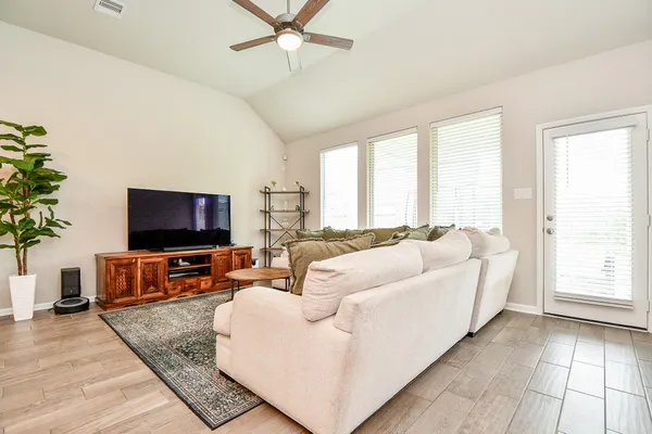 $309,900 | 5203 Splendid Circle, Katy, TX 77493