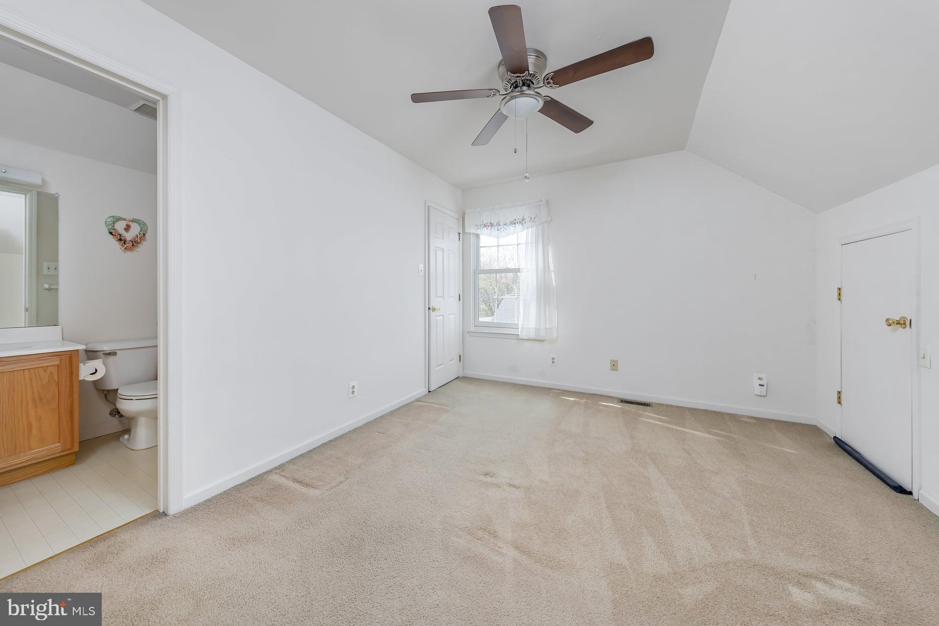 423 Country Way Mickleton, NJ 08056 - Photo 15 of 19 a view of an empty room