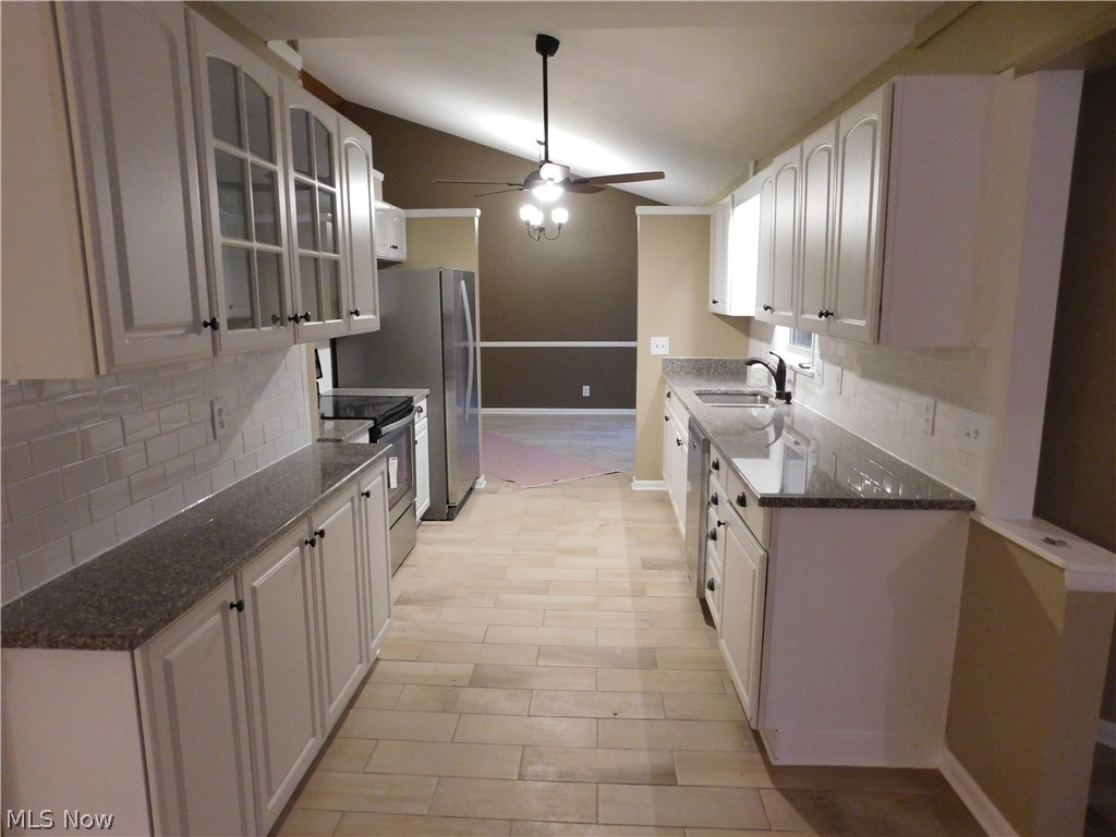 7 Ridgecrest Drive Chagrin Falls, OH 44022 - Photo 7 of 18 Gallery Image 7