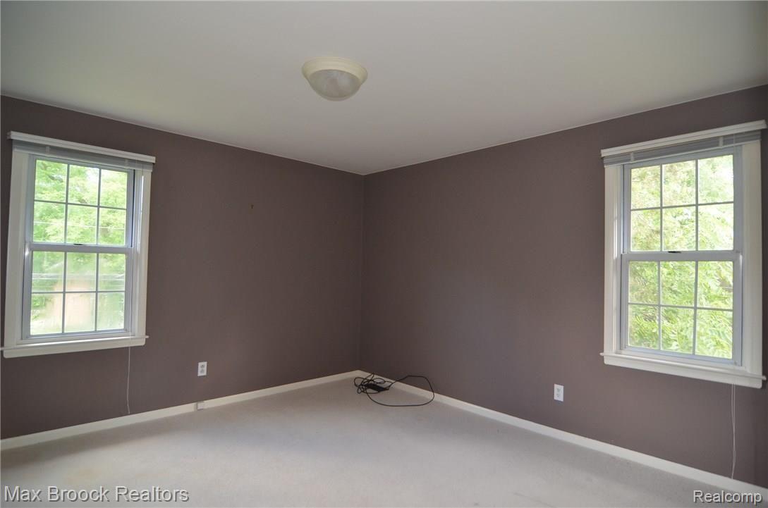 6035 North Rochester Road Rochester, MI 48306 - Photo 36 of 42 DSC_0043.JPG