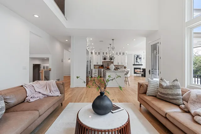 $2,750,000 | 9 Red Forest Way, North Oaks, MN 55127