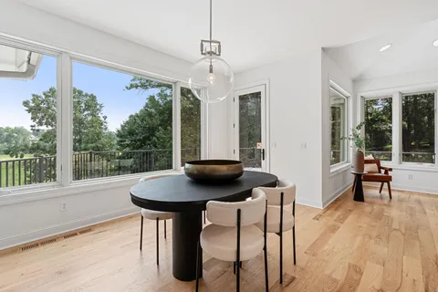 $2,750,000 | 9 Red Forest Way, North Oaks, MN 55127