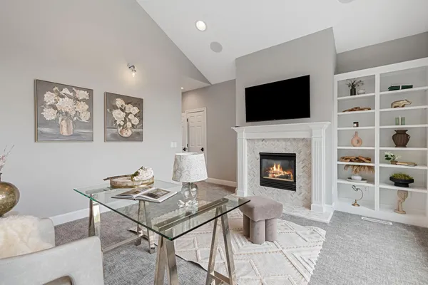 $2,750,000 | 9 Red Forest Way, North Oaks, MN 55127