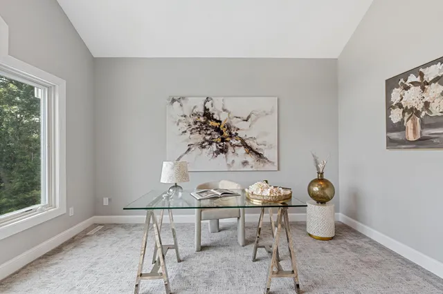 $2,750,000 | 9 Red Forest Way, North Oaks, MN 55127