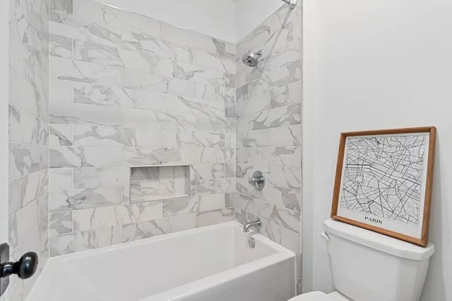 $2,750,000 | 9 Red Forest Way, North Oaks, MN 55127