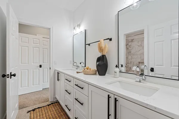 $2,750,000 | 9 Red Forest Way, North Oaks, MN 55127