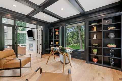 $2,750,000 | 9 Red Forest Way, North Oaks, MN 55127