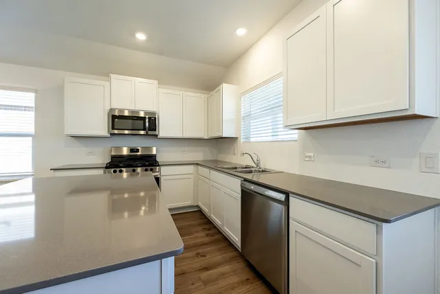 $1,950 | 319 Alamito Avenue, Kyle, TX 78640