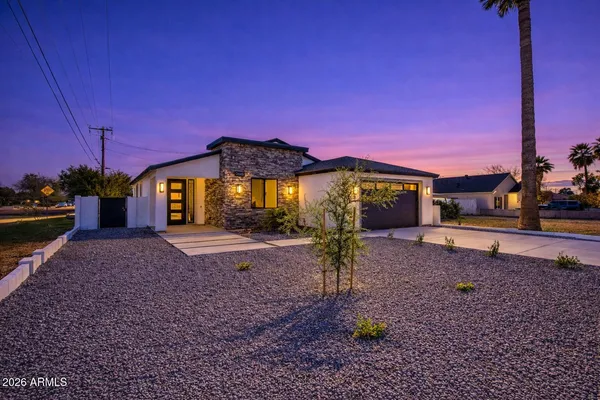 $1,125,000 | 2645 East Fairmount Avenue, Phoenix, AZ 85016