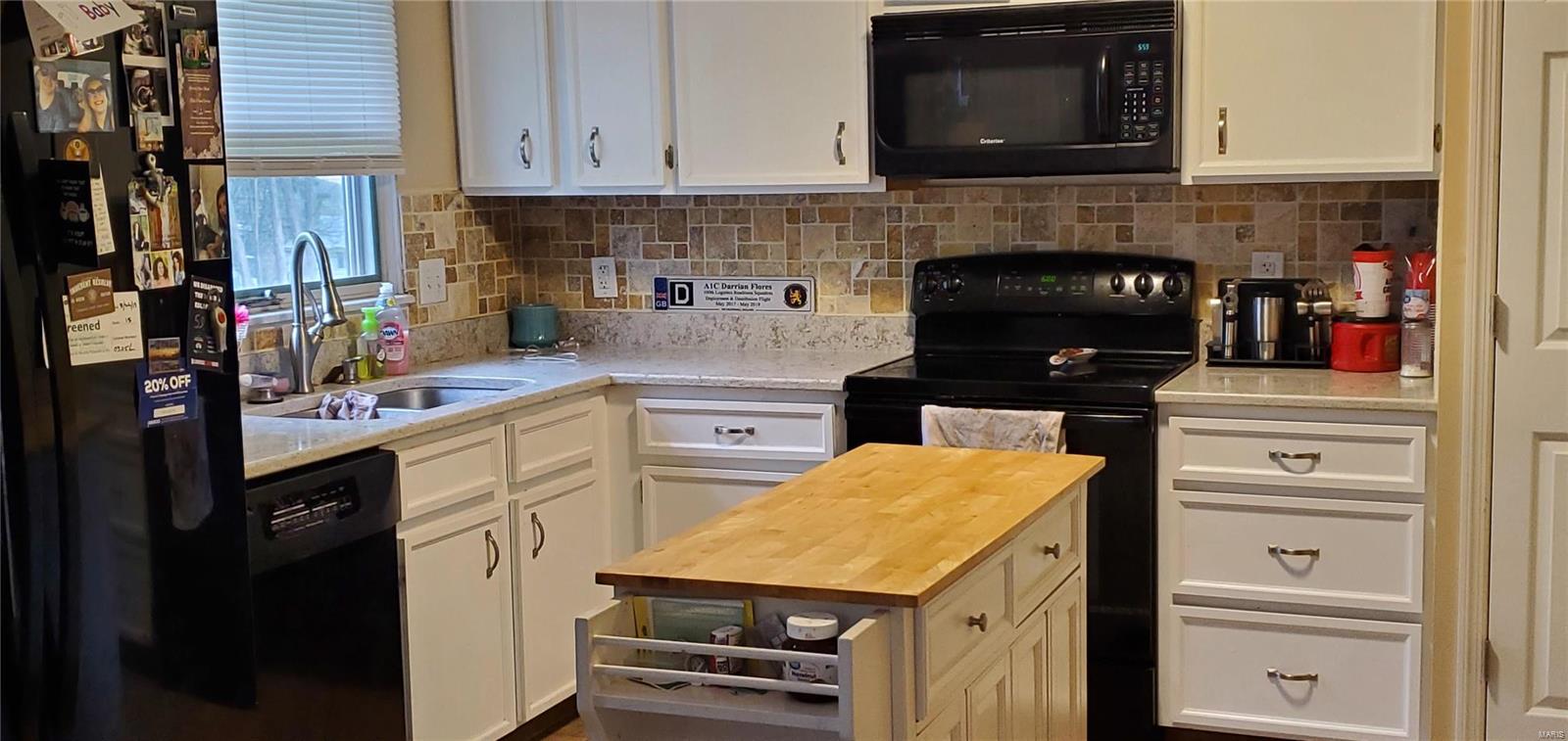 345 Bunker Hill Road Belleville, IL 62221 - Photo 3 of 21 Gallery Image 3