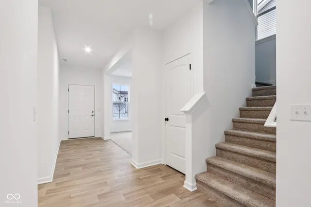 $286,999 | 2020 Black Oak Drive, Shelbyville, IN 46176