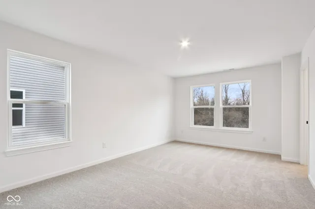 $286,999 | 2020 Black Oak Drive, Shelbyville, IN 46176