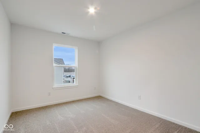 $286,999 | 2020 Black Oak Drive, Shelbyville, IN 46176