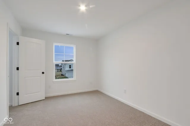 $286,999 | 2020 Black Oak Drive, Shelbyville, IN 46176