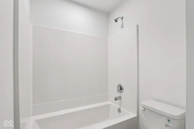 $286,999 | 2020 Black Oak Drive, Shelbyville, IN 46176