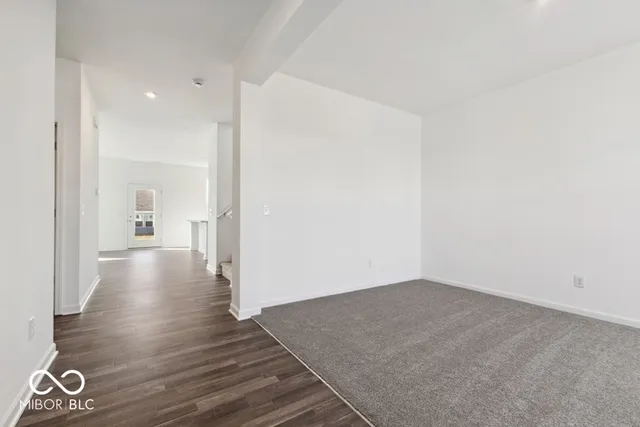 $287,999 | 2020 Black Oak Drive, Shelbyville, IN 46176