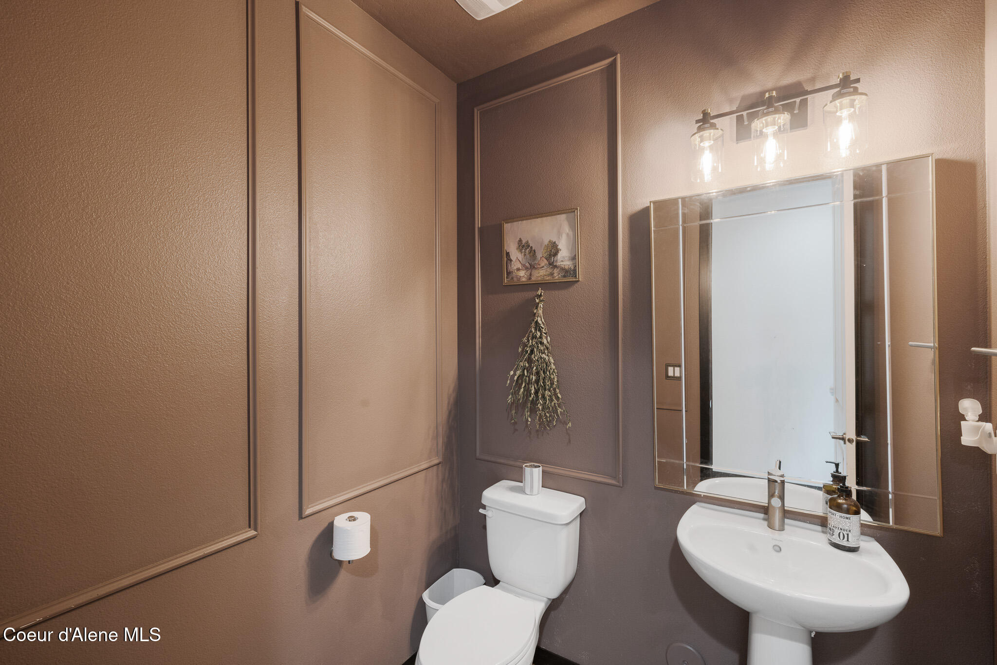 3366 Cyprus Fox Loop Post Falls, ID 83854 - Photo 17 of 40 0N8A3773