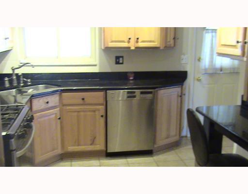3434 Willett Road Baldwin, PA 15227 - Photo 10 of 18 Kitchen.