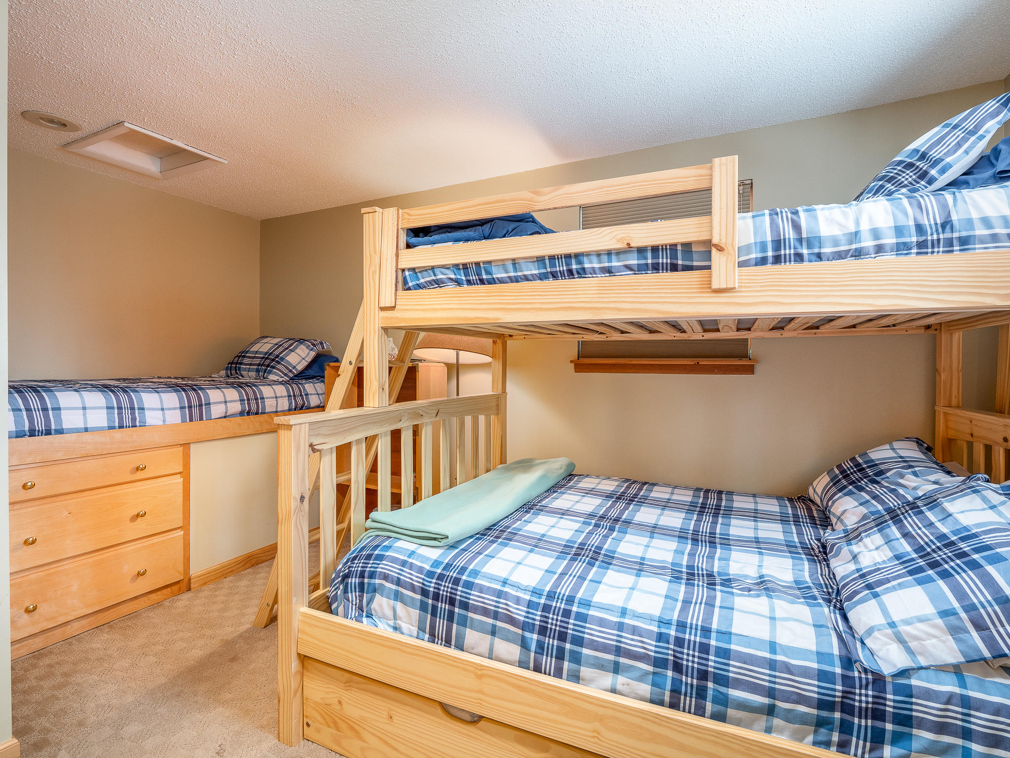66 Ridge Run Road, Unit F1 Newry, ME 04261 - Photo 14 of 17 South Ridge F1-11