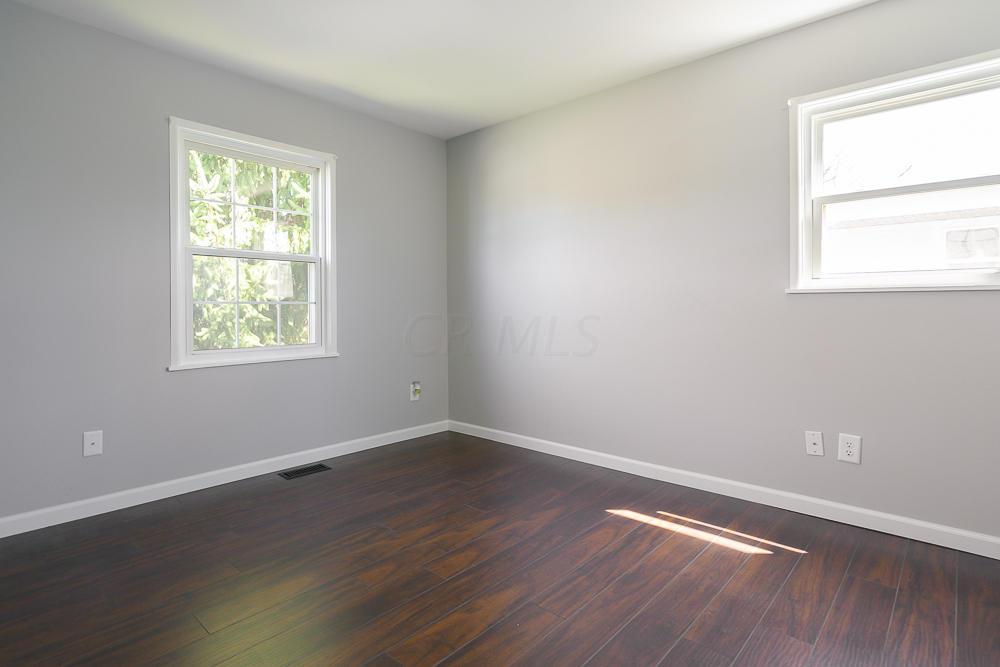 2917 Briggs Road Columbus, OH 43204 - Photo 12 of 31 Gallery Image 12