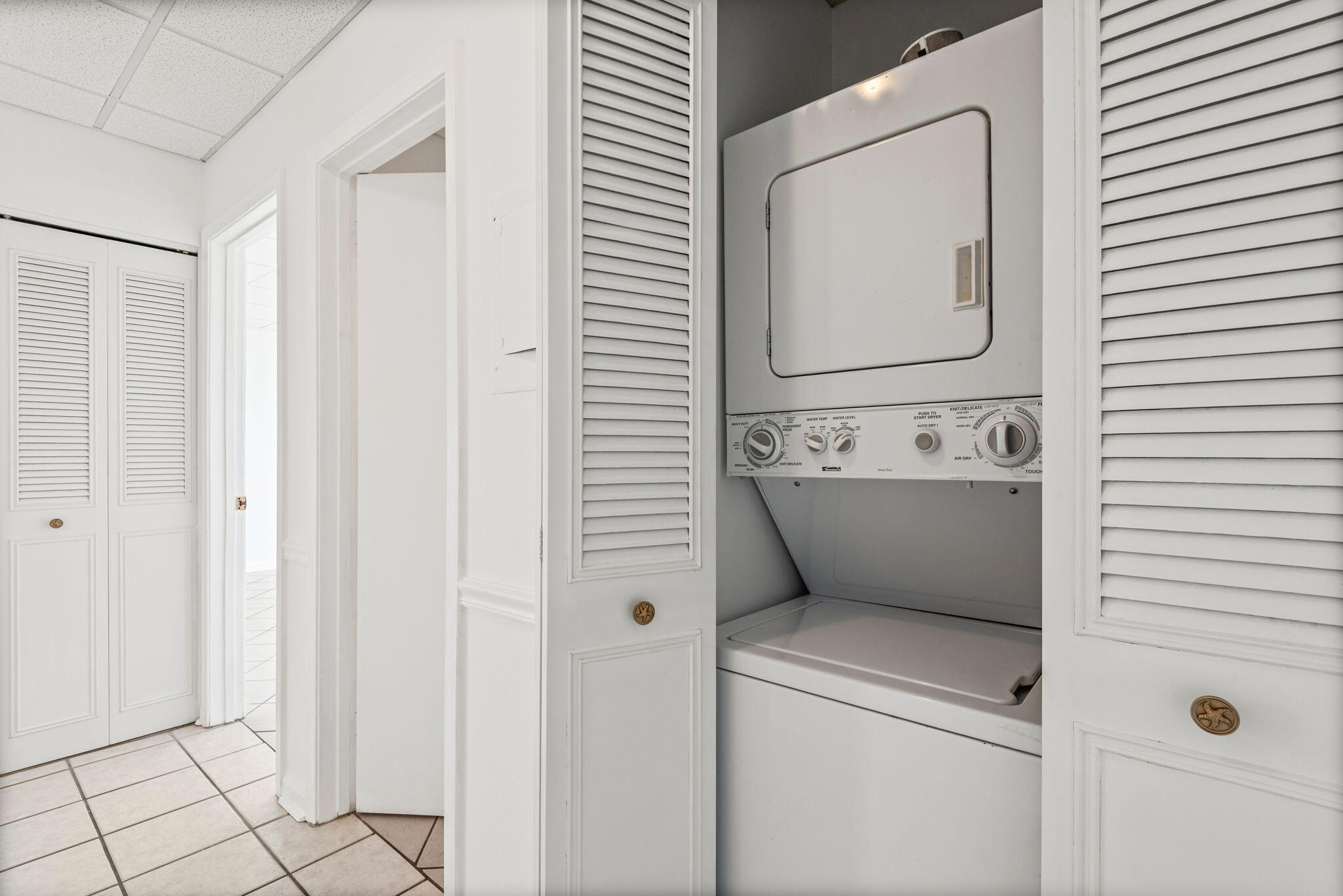 197 Durango Road, Unit 3B Destin, FL 32541 - Photo 16 of 46 26-Sun_King_Towers_3B_20260318_104