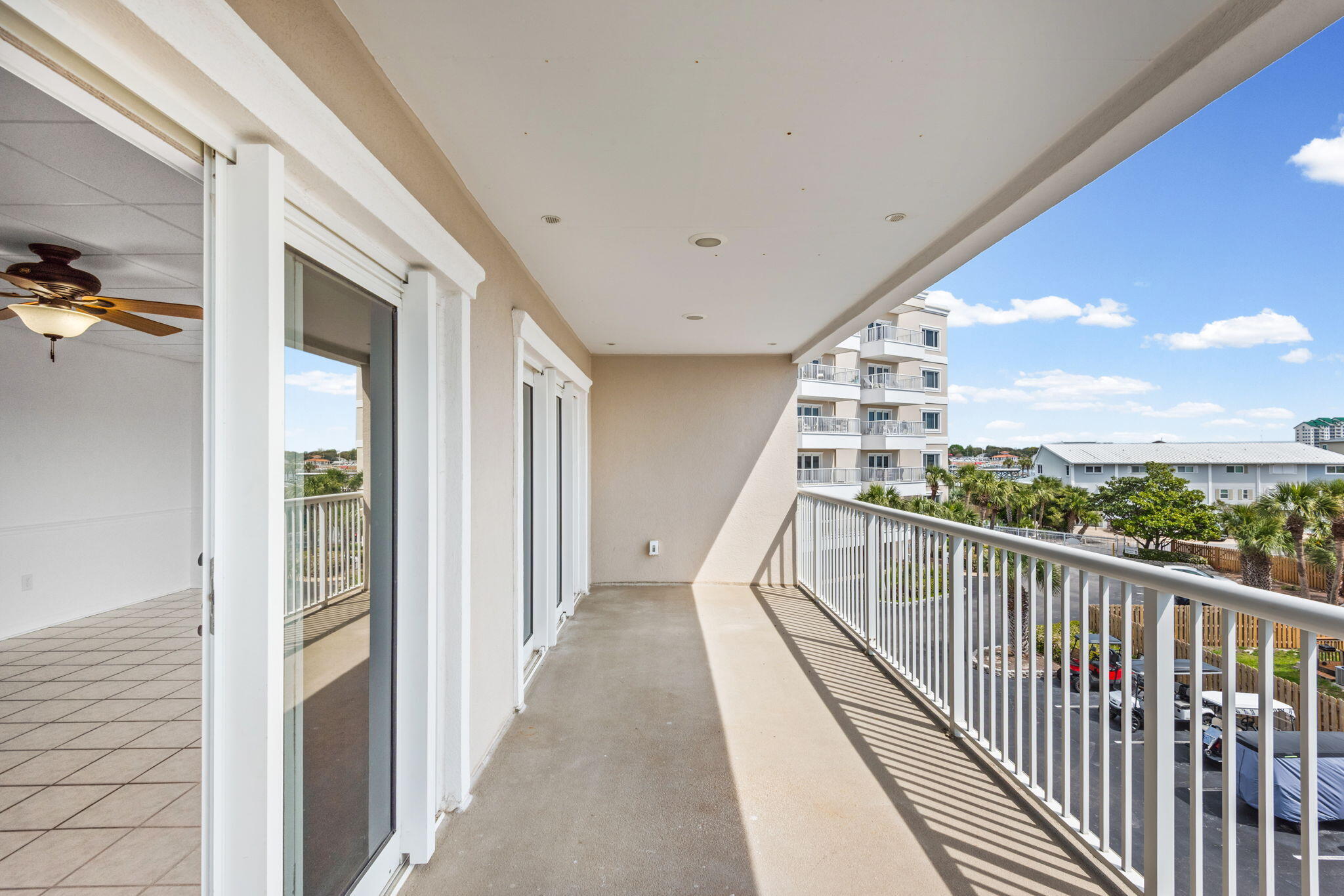 197 Durango Road, Unit 3B Destin, FL 32541 - Photo 18 of 46 30-Sun_King_Towers_3B_20260318_119