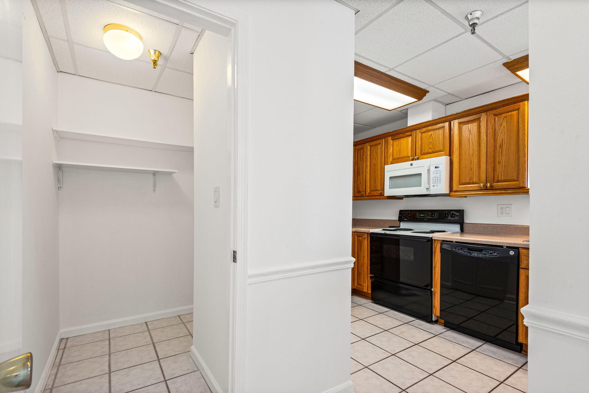 197 Durango Road, Unit 3B Destin, FL 32541 - Photo 31 of 46 27-Sun_King_Towers_3B_20260318_110