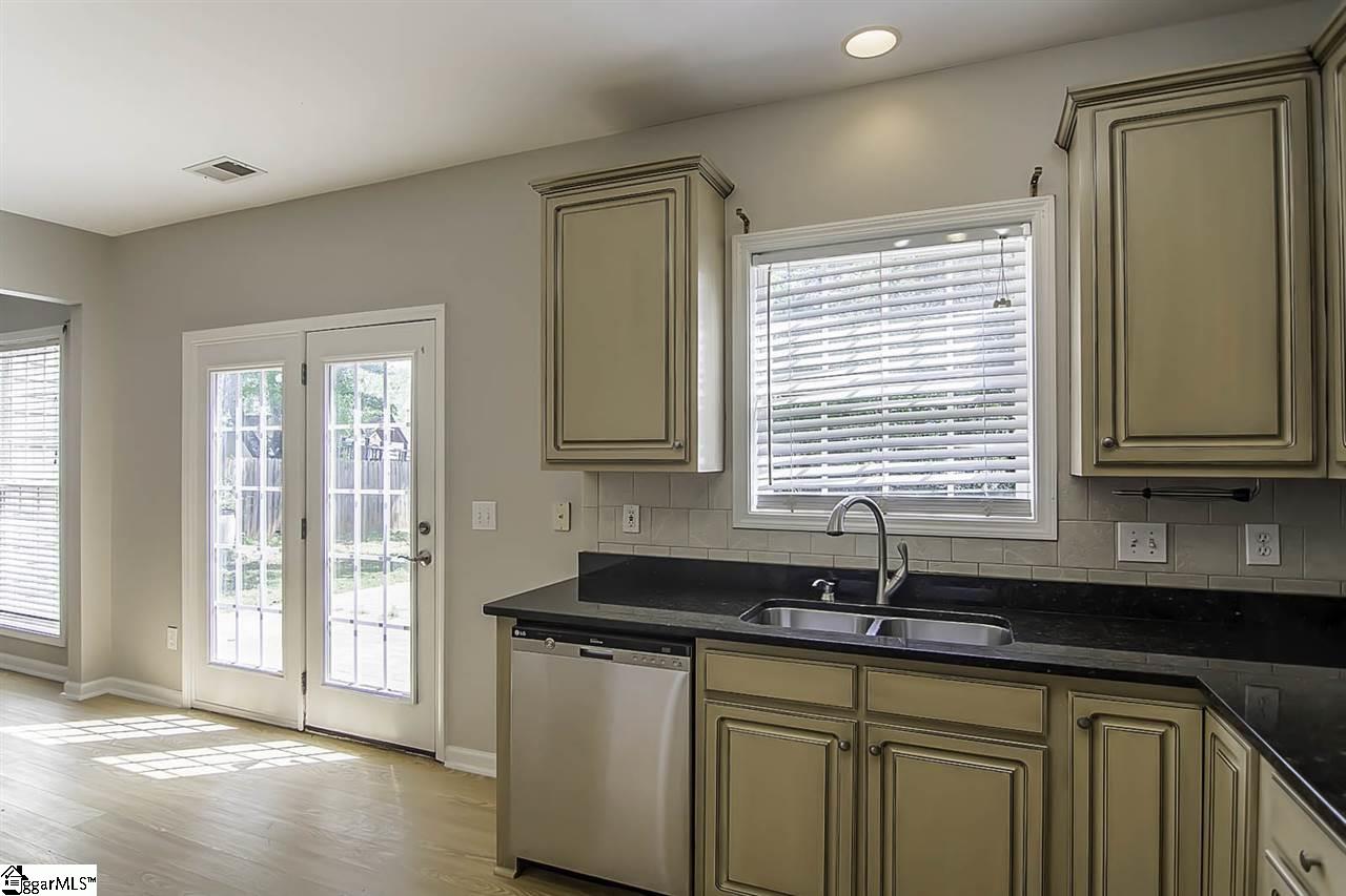 10 Ridgebrook Way Greenville, SC 29605 - Photo 17 of 36 Gallery Image 17