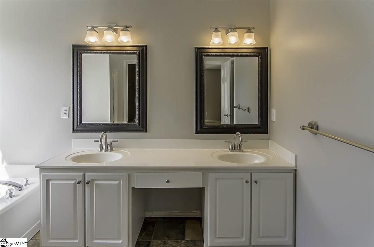 10 Ridgebrook Way Greenville, SC 29605 - Photo 24 of 36 Gallery Image 24
