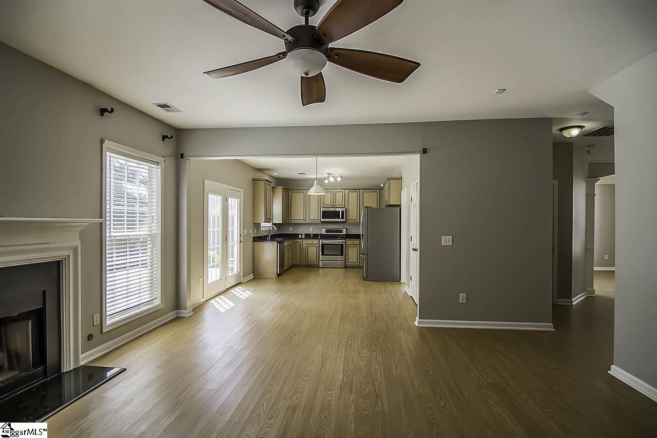 10 Ridgebrook Way Greenville, SC 29605 - Photo 9 of 36 Gallery Image 9