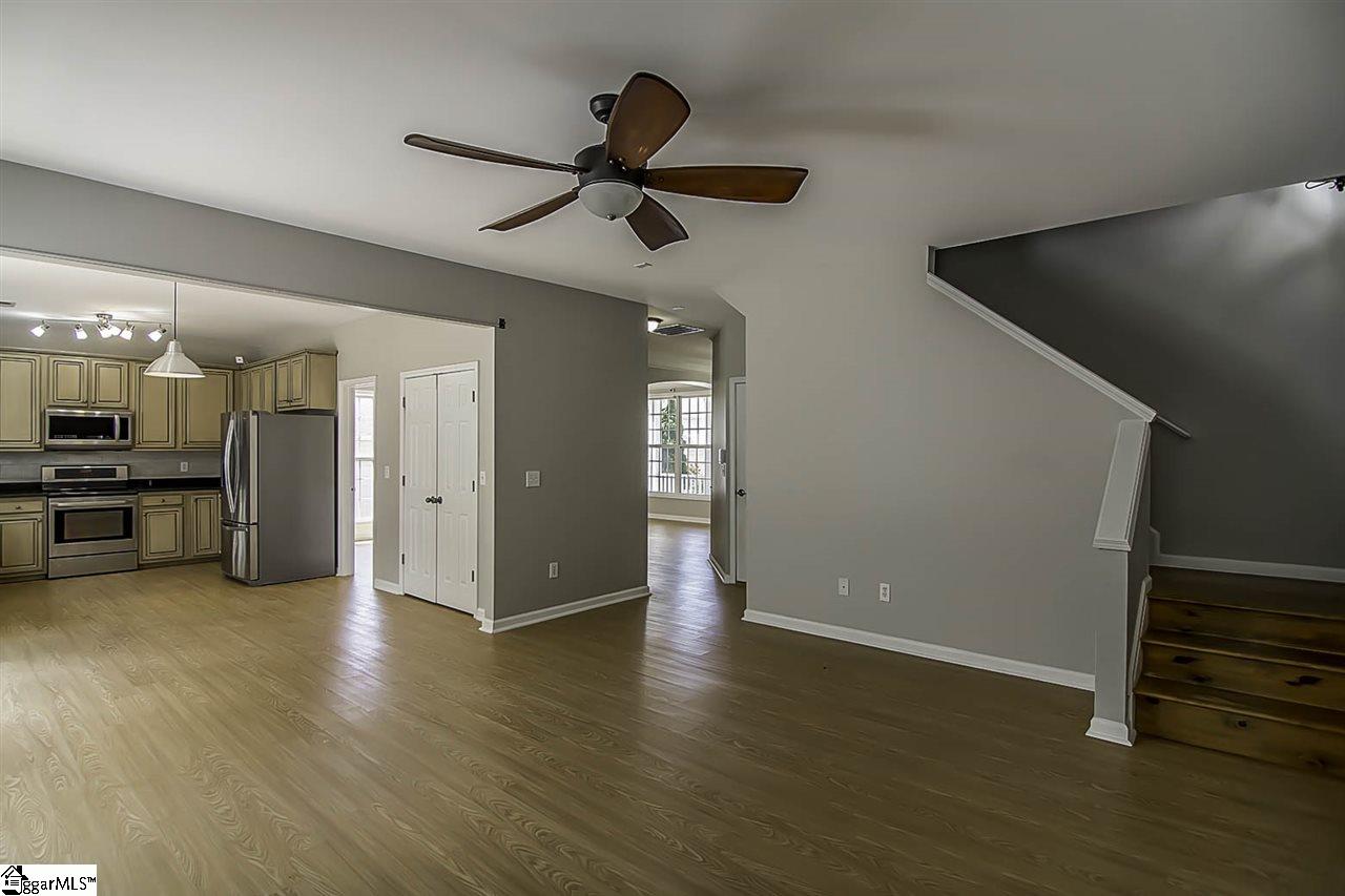 10 Ridgebrook Way Greenville, SC 29605 - Photo 10 of 36 Gallery Image 10