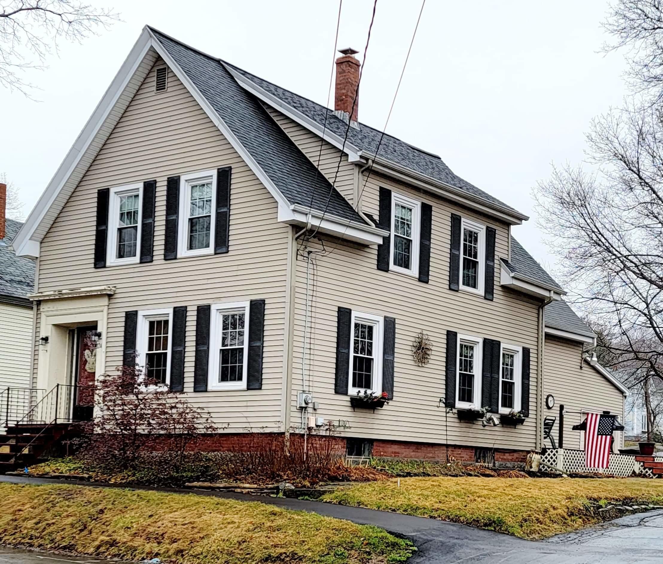 124 Warren Street Bangor, ME 04401 - Photo 1 of 26 received_1931307053693267