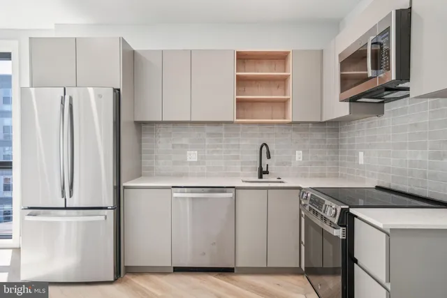 $2,720 | 3748-9 Lancaster Avenue, Unit 211, Philadelphia, PA 19104