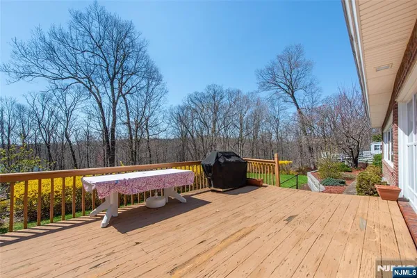 $682,000 | 779 Berdan Avenue, Wayne, NJ 07470