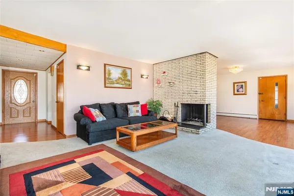 $682,000 | 779 Berdan Avenue, Wayne, NJ 07470