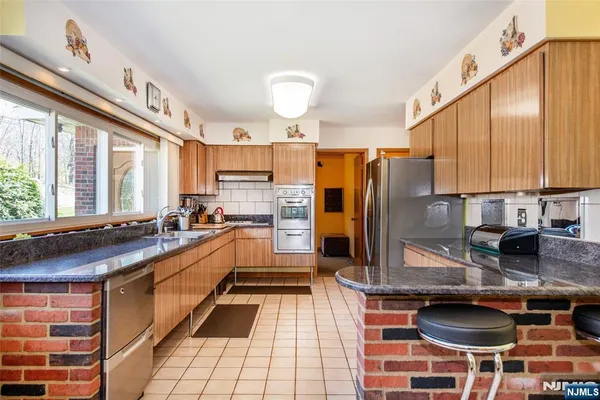 $682,000 | 779 Berdan Avenue, Wayne, NJ 07470