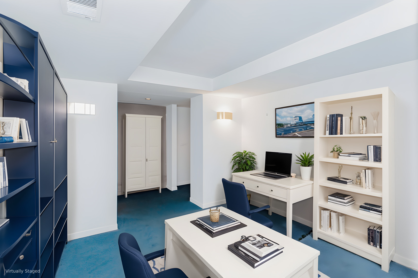 590 Green Bay Road Glencoe, IL 60022 - Photo 23 of 33 a view of a livingroom with furniture and workspace