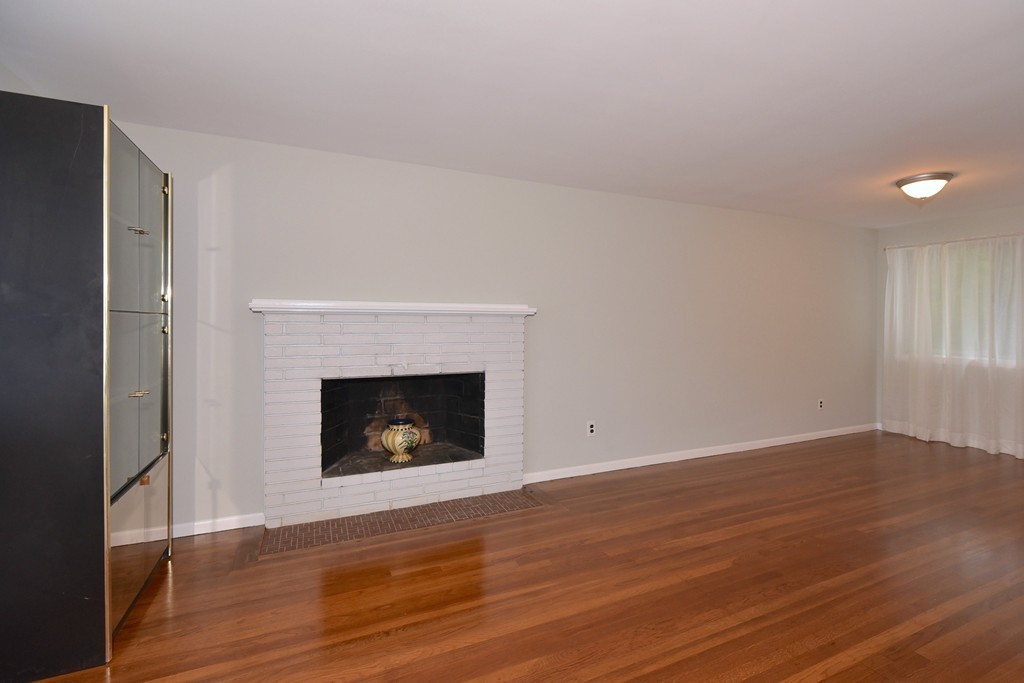 700 Edgell Road Framingham, MA 01701 - Photo 8 of 30